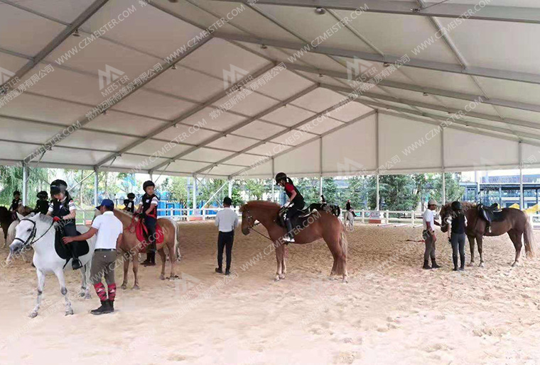 馬術(shù)運(yùn)動(dòng)篷房 馬術(shù)運(yùn)動(dòng)篷房
